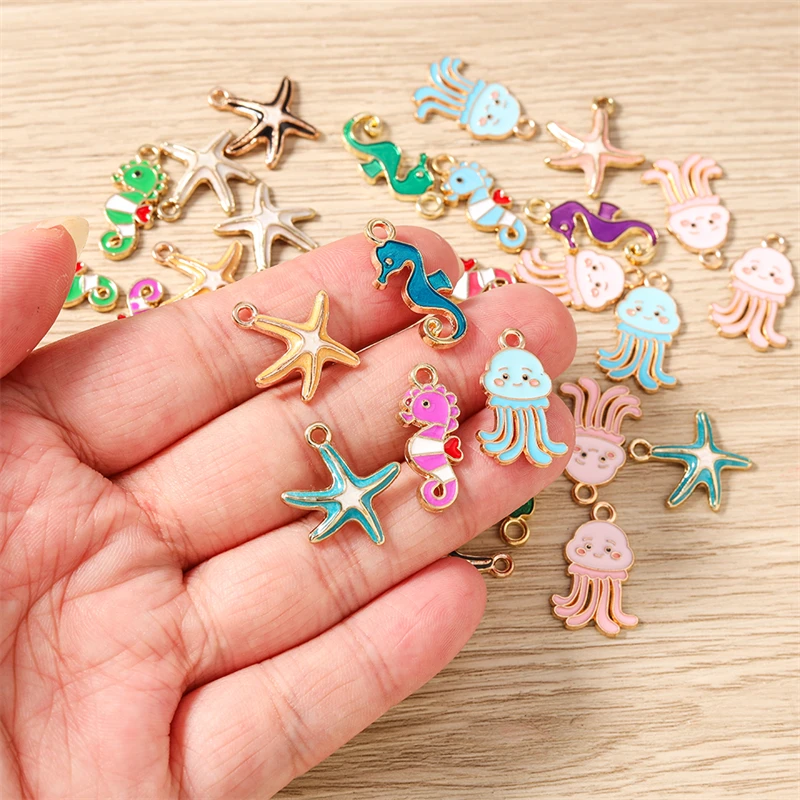 10 Stück Niedliche Meereslebewesen-Anhänger aus Emaille: Seepferdchen, Oktopus, Seestern für Schmuckherstellung, DIY-Ohrringe, Halsketten und Geschenke – Detail 2