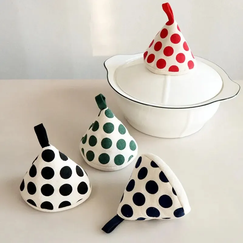 Japanese Style Polka Dot Pot Lid Holder with Triangle Anti-Scald Grip