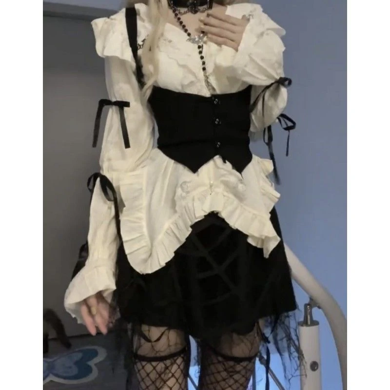 Gothic Schwarz 3-teiliges Set Damen Casual Y2k Bluse + Korsett Weste + Miniröcke Harajuku Vintage Anzüge Outfits Korean Fashion Chic
