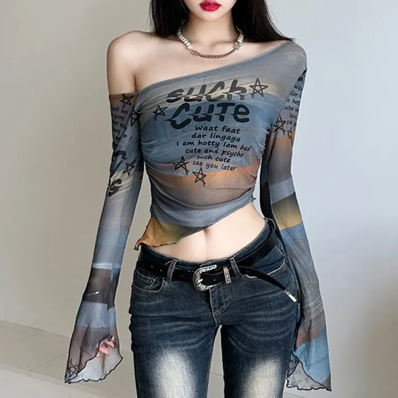 

American Letter Printed Mesh T-shirt Slanted Collar Graffiti Tie Dye Backless T-shirt Women Irregular Hem Flared Sleeves Tops