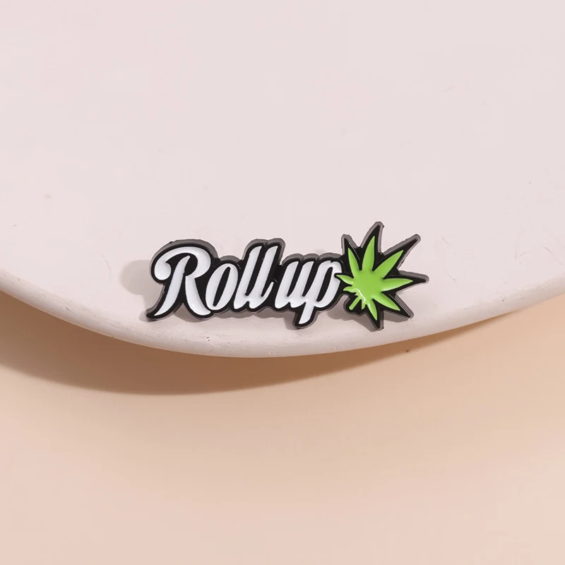 Roll Up Weed Enamel Pins Creative Herbaceous Plants Lapel Badge Clothes Collar Brooches Funny Clothes Wholesale Gift For Friends