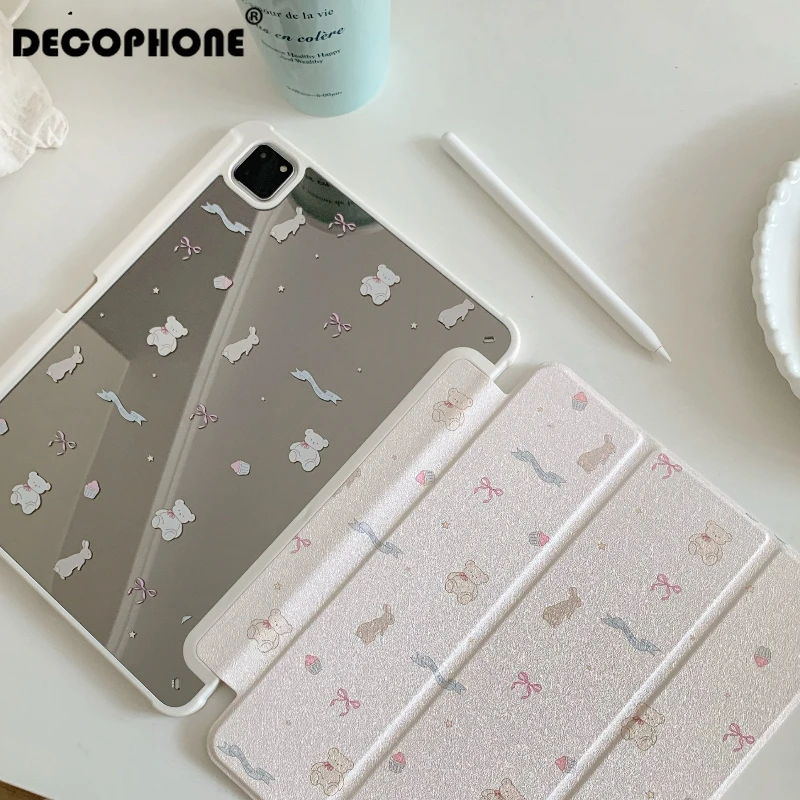 Mirrored Back Tri-Fold "Bear&Rabbit" Tablet Case for iPad 2025 10.9-inch/iPad Air 5/iPad Pro 2021 11-inch with Pen Slot