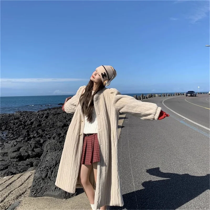 New Fur Coat Women's Retro Fur Integrated Environmental Protection Imitation Mink Fur Coat Long Standing Collar Warm Outwear Top