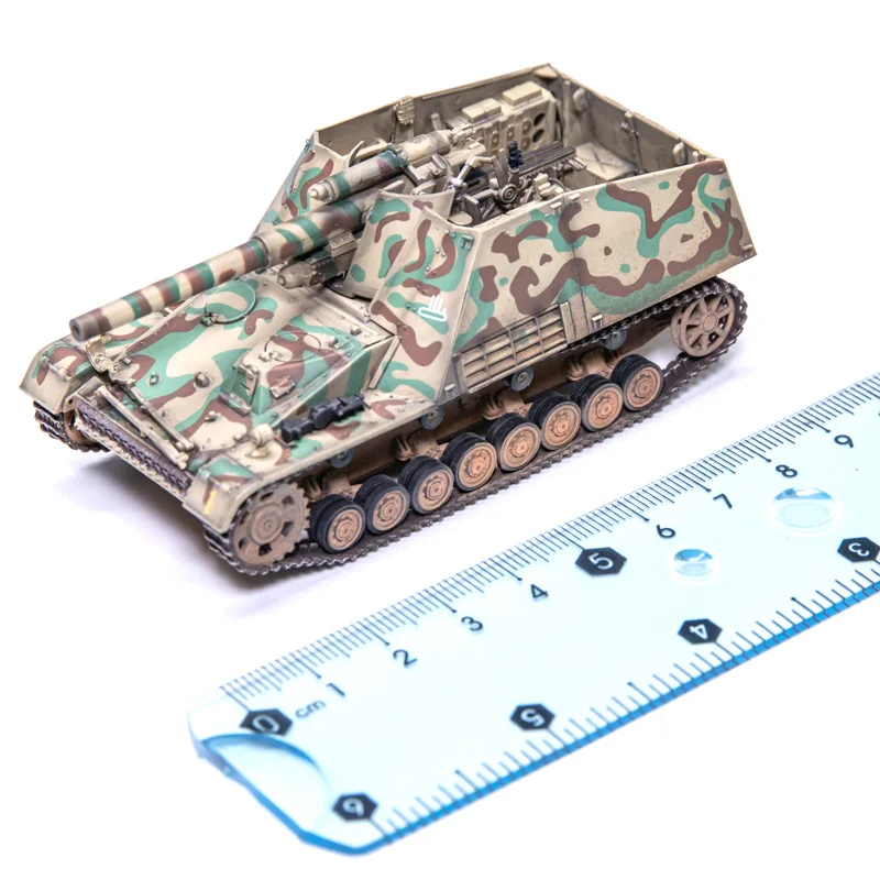 1-72-dg63180-ww2-pistola-semovente-tedesca-sdkfz165-modello-precoce-prodotto-finito