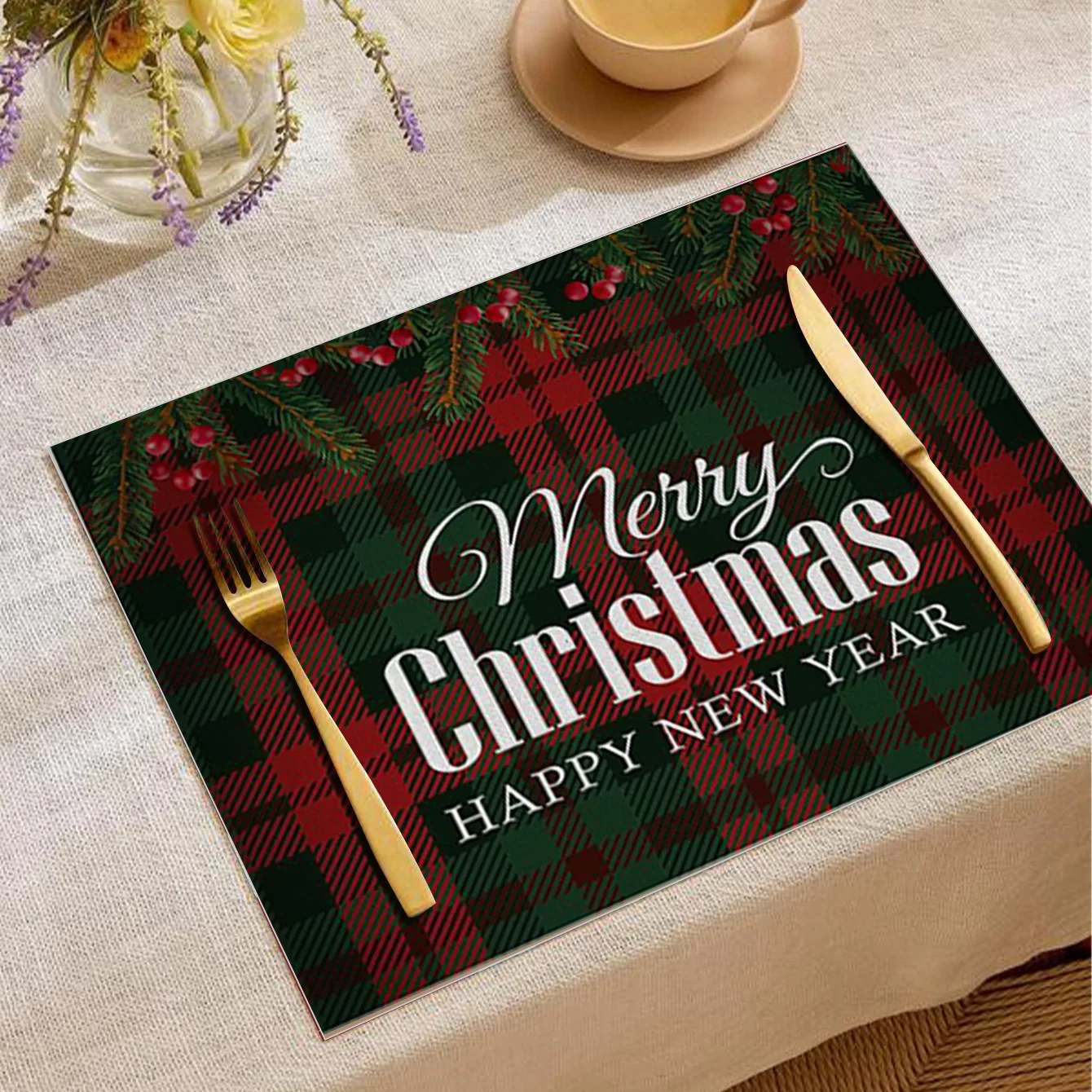 

VIKAMA Рождественские и новогодние красные и зеленые клетчатые салфетки, водонепроницаемые, легко чистящиеся коврики для стола, праздничное украшение для дома