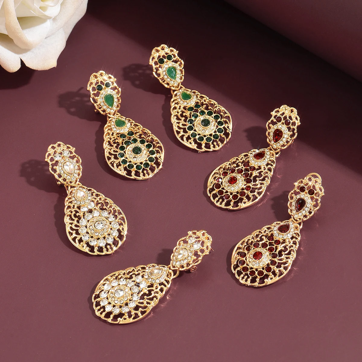 

Court Long Dangle Hollow Out Crystal Gem Drop Earrings Luxury Wedding Party Accessories For Women