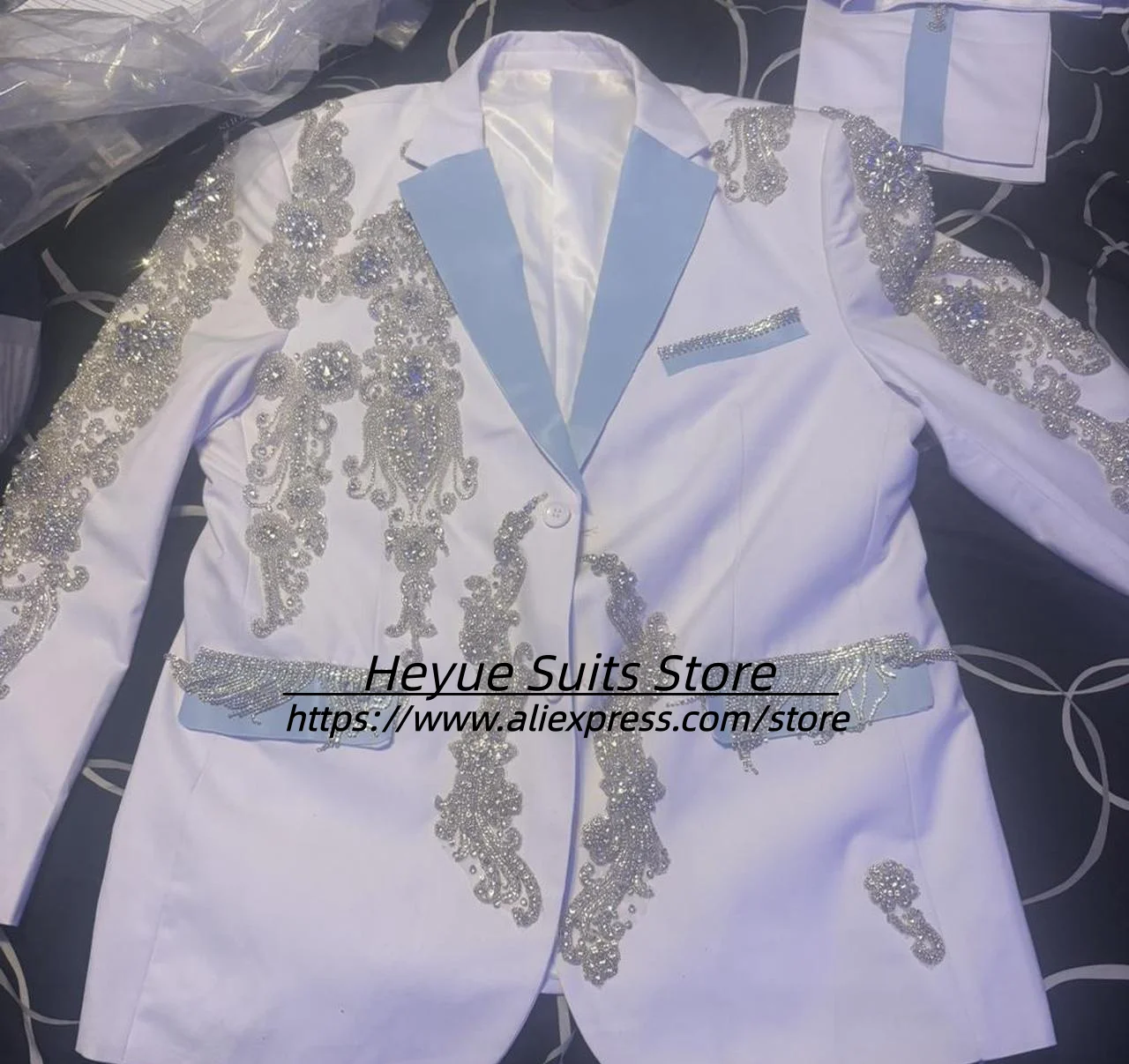 

Gorgeous Rhinestone Groom Wedding Tuxedos Customized Slim Fit Notched Lapel Men Suits 2 Pieces Sets Prom trajes para hombre