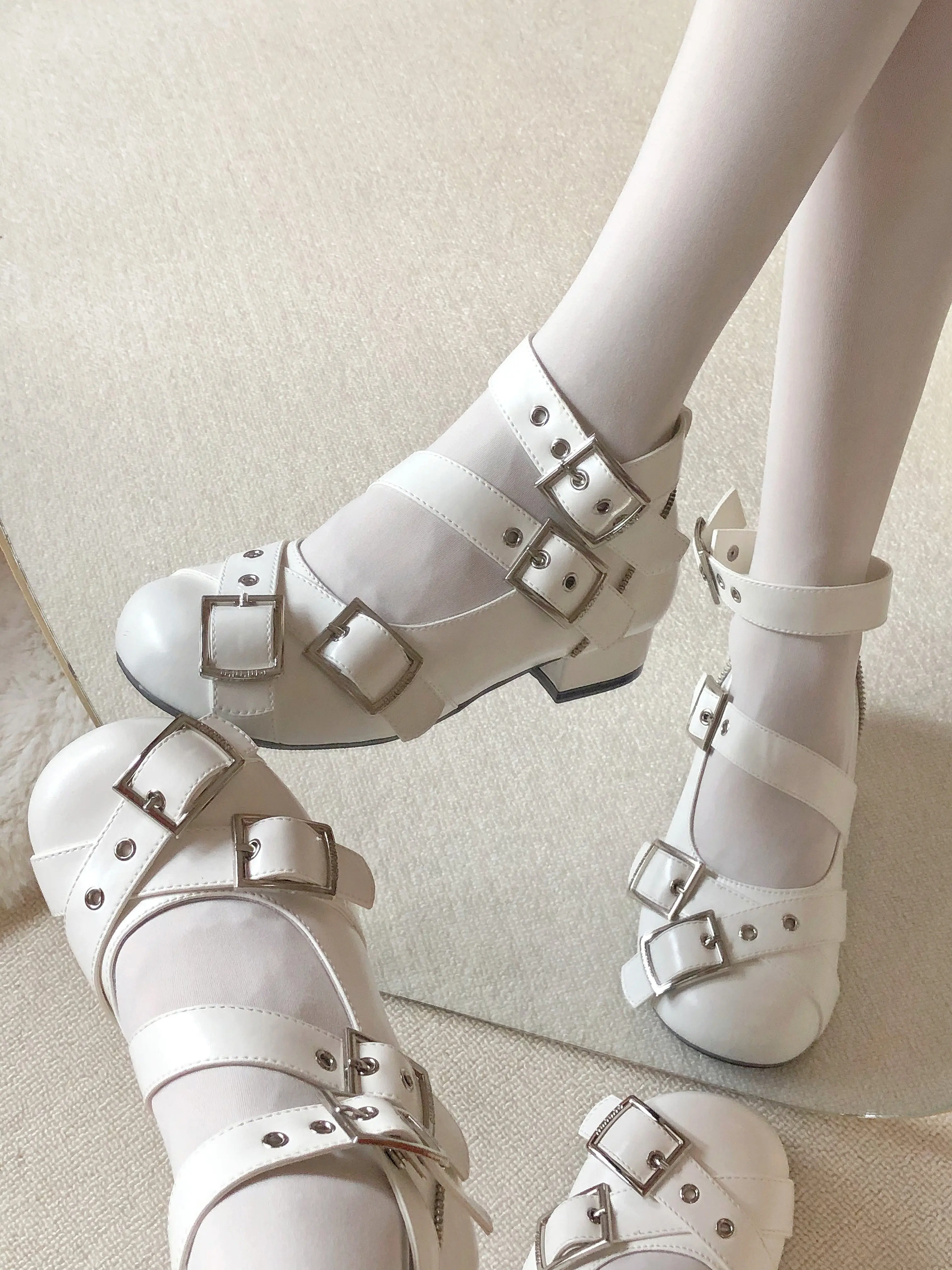 Devil Intern Genuine Leather White Gururu Original Gothic Round Head Mary Jane Low Heel Shoes Lolita Girls Single Shoes