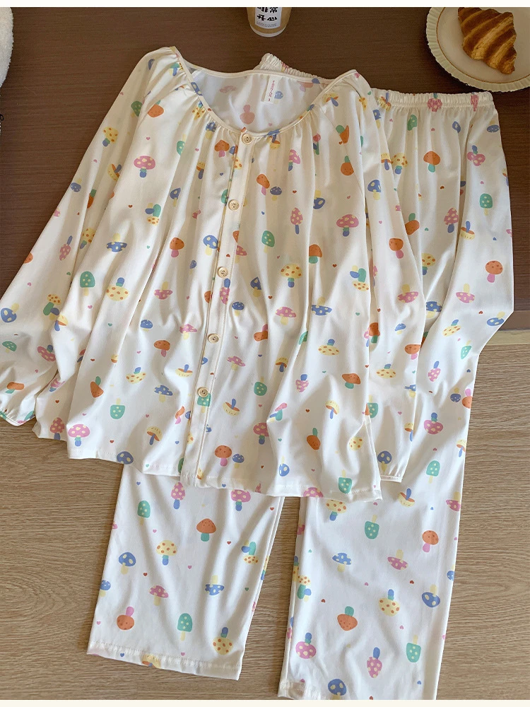 طقم بيجامات ربيعية للسيدات مقاس كبير 125 كجم بأكمام طويلة كريب ملابس نوم للطلاب سترة فضفاضة من القطن والحليب الناعم ملابس منزلية
