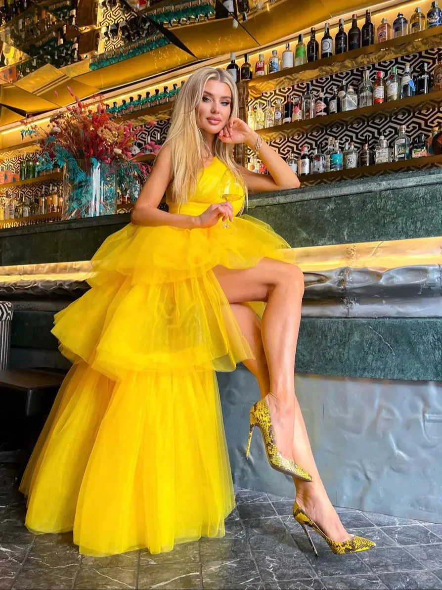 Runway Summer  2023 Women Sexy Ruffles Mesh Pleated Yellow Maxi Long Bodycon Gowns Dress Elegant Evening Party Club Dress