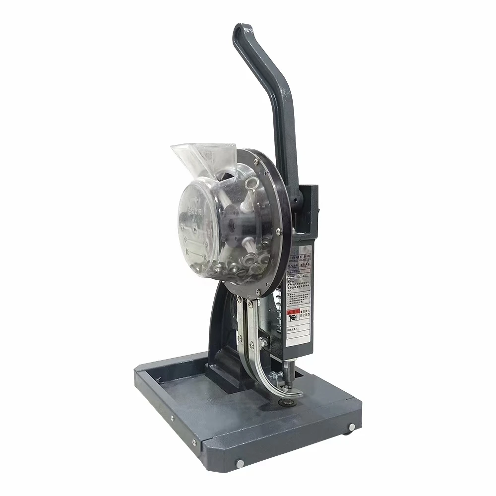 

liujiao D03 buttonhole machine and 10mm #2 buttonhole