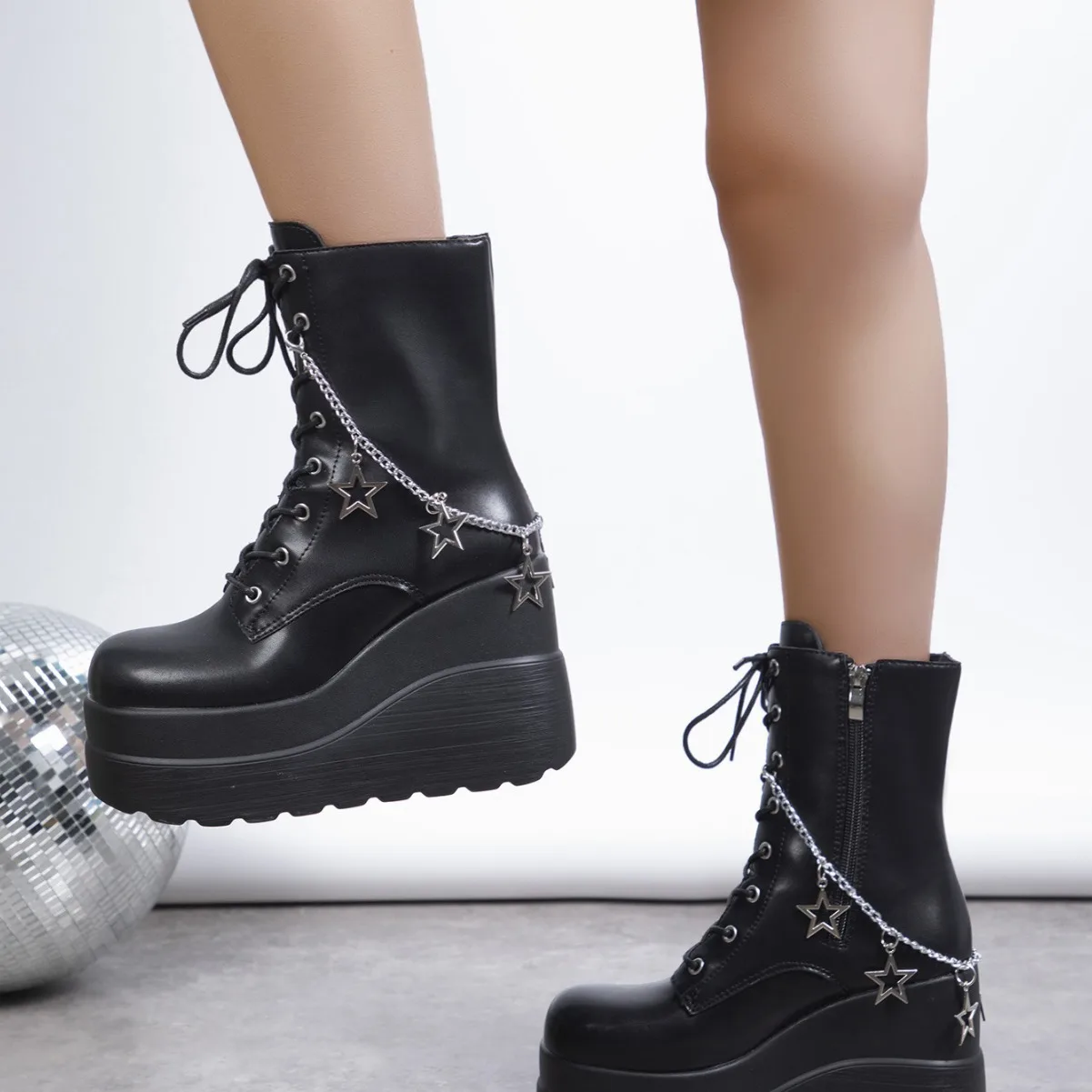 

Women's Punk Gothic Boots Star Cut-Out Chains Platform Sole Exaggerated Pendant Dark Style Casual Shoes Autumn 2026 New Fashion
