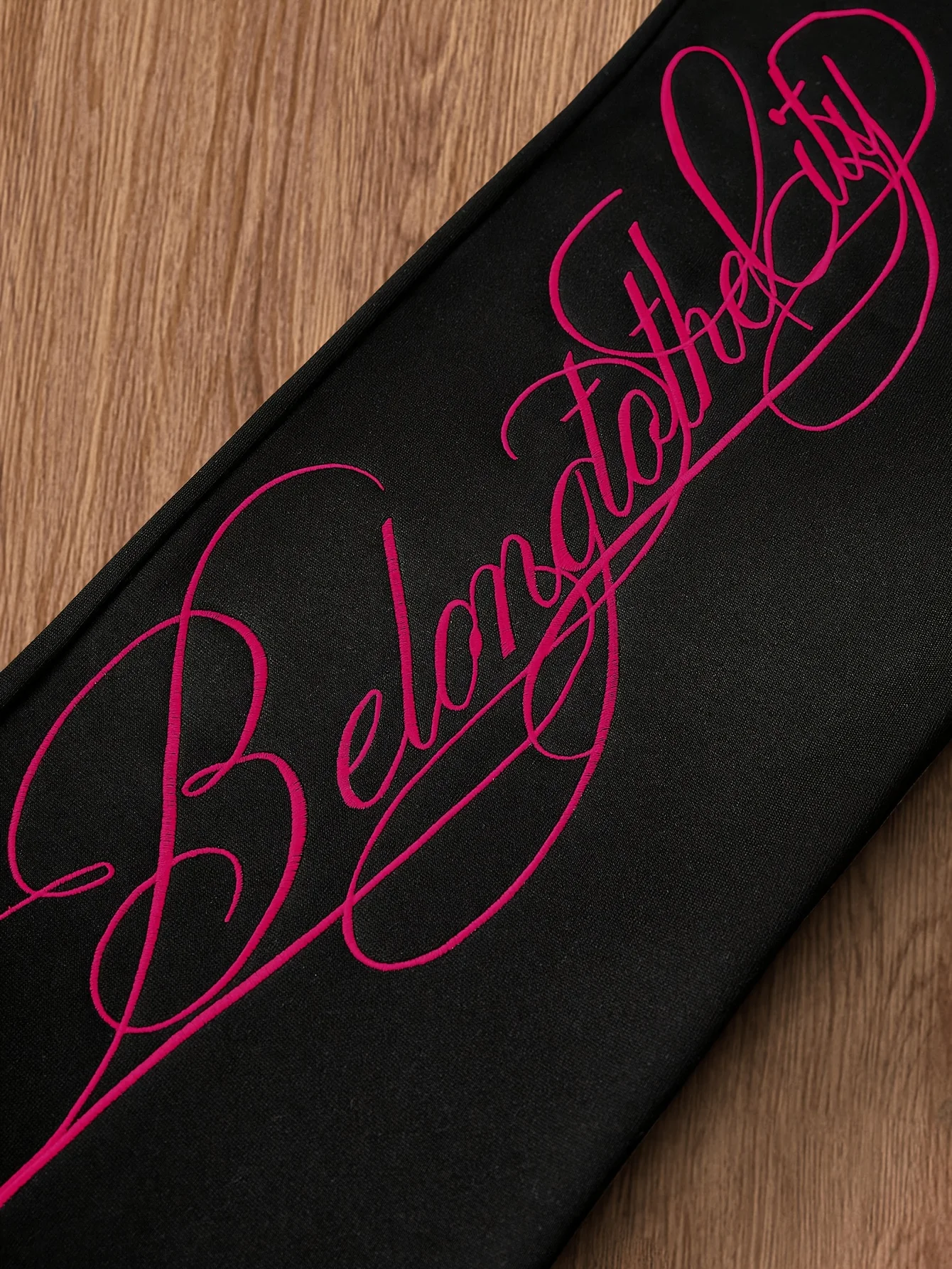 2026 Herren Schwarze Hosen mit Schriftzug, Reine Baumwolle Gerade Geschnittene Hosen, Lässige Jogginghosen mit Elastischem Bund – Detail 6