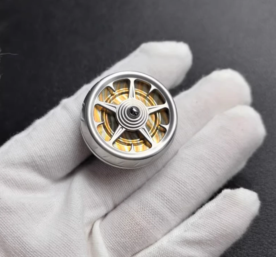 Giocattolo di decompressione fidget spinner in acciaio inossidabile + materiale fumé intrecciato a mano con matrice EDC BS usato