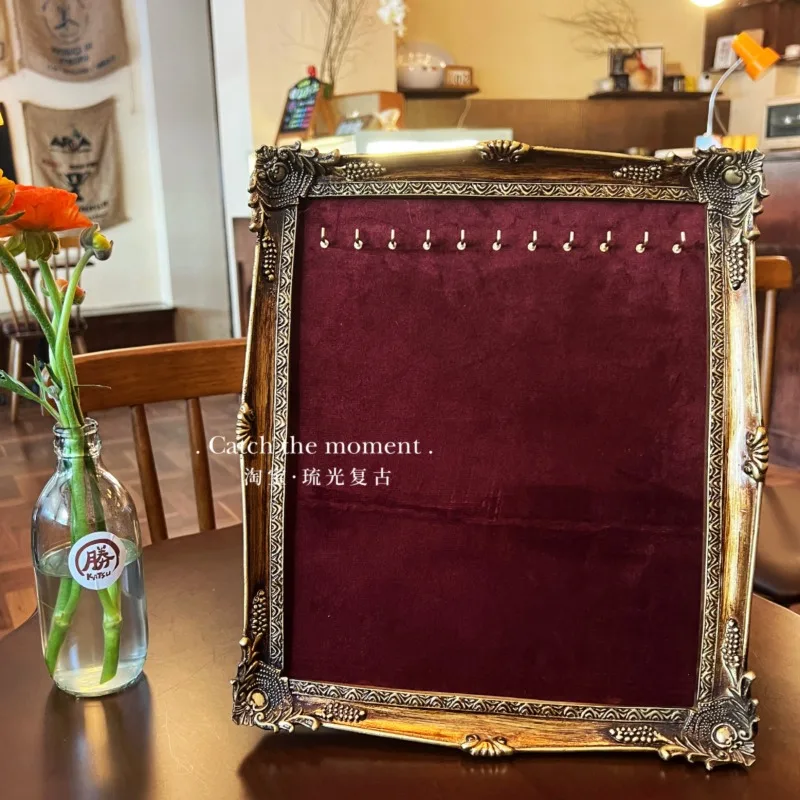 espositore-per-collane-e-gioielli-retro-stile-luigi-xiii-vassoio-portaoggetti-per-allestimenti-fotografici-e-stand-espositivi