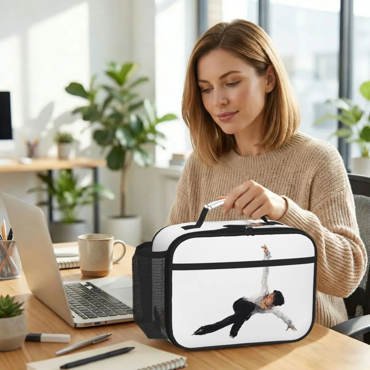 

The Swan Yuzuru Hanyu Insulated Lunch Bag for Kids School Cooler Thermal Food Box Tote Portable Lunch Boxes Container