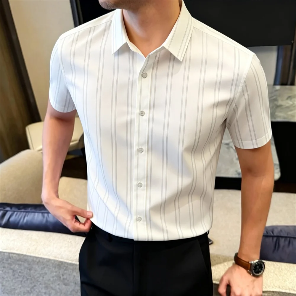 2026 Summer Striped Men's Short Sleeve Shirts Business Casual Men Formal Shirt Luxury British Style Lapel Workwear Streetwear