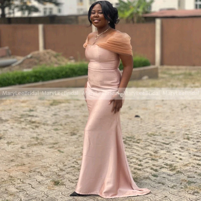 Plus Size Flesh Pink Bridesmaid Dresses for Women Off Shoulder Tulle Sleeves Mermaid Long Wedding Guest Party Dress Customized