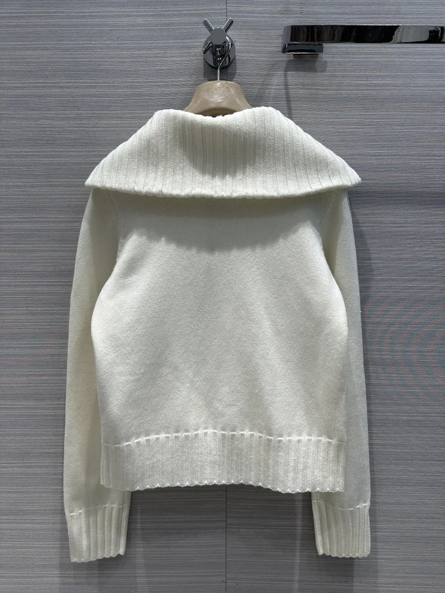 2025 ملابس نسائية سترة صوف مرقعة أسفل شتاء جديد 1104 #4