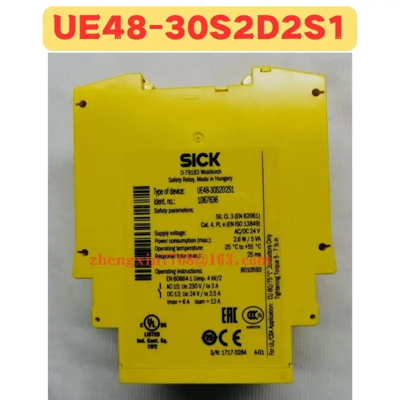 

Used Safety Relay UE48-30S2D2S1 UE48 30S2D2S1 1067636 Normal Function Tested OK
