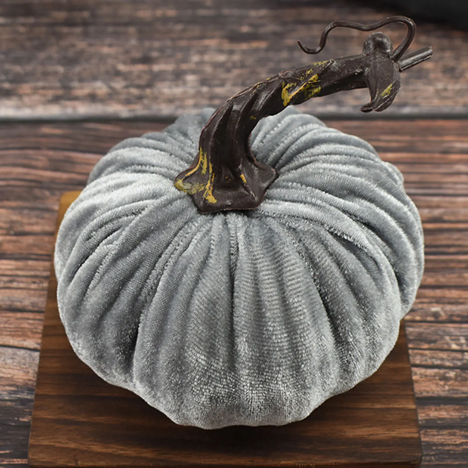 Fall Artificial Pumpkins Fall Harvest Decoration Pumpkins Decorative Mini Velvet Pumpkins Handmade Home Decor Party Decoration