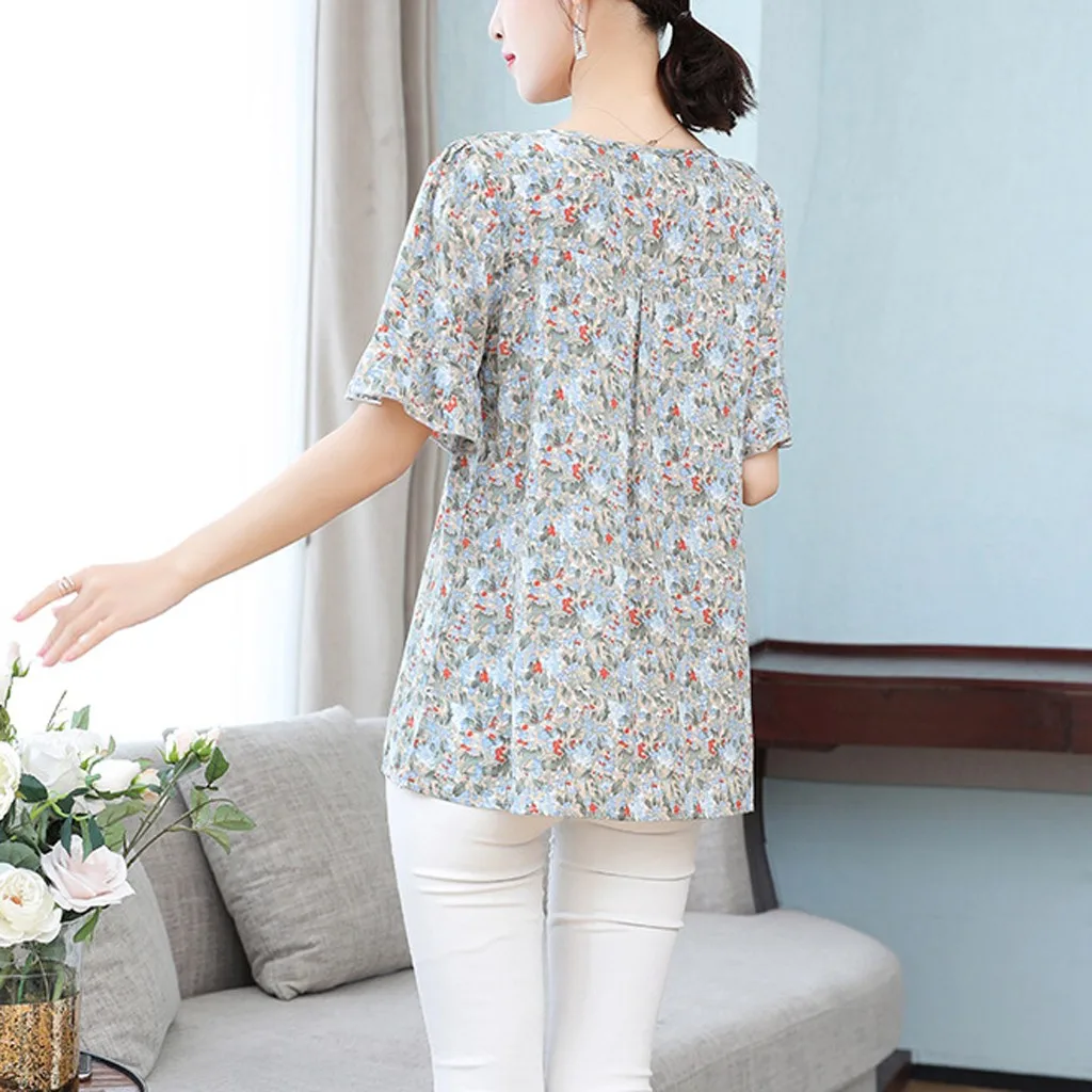 Chiffon Short Sleeve Plus Size Shirt Casual Fashion Floral Printed Blouse V Neck Loose Fit Pleated Blouses Tops for Women