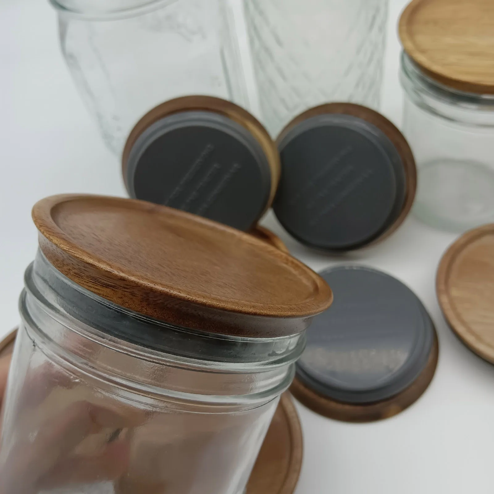 6 Pack Wide Mouth Wooden Mason Jar Lids For /Mason/ Jars 6 Pack Natural Wood Food Grade Material Fit & Bags Food Storage