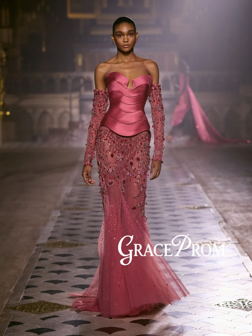 

Luxury Beaded Corset Evening Dress Stunning Crystal Long Wedding Party Gowns Customized Detachable Sleeve Luxurious Banquet Gown