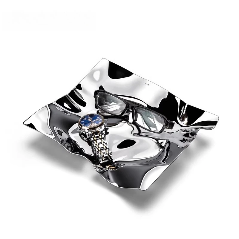 

Light luxury fold art, fruit plate stainless steel fruit plate, home decoration pendulum, housewarming gift