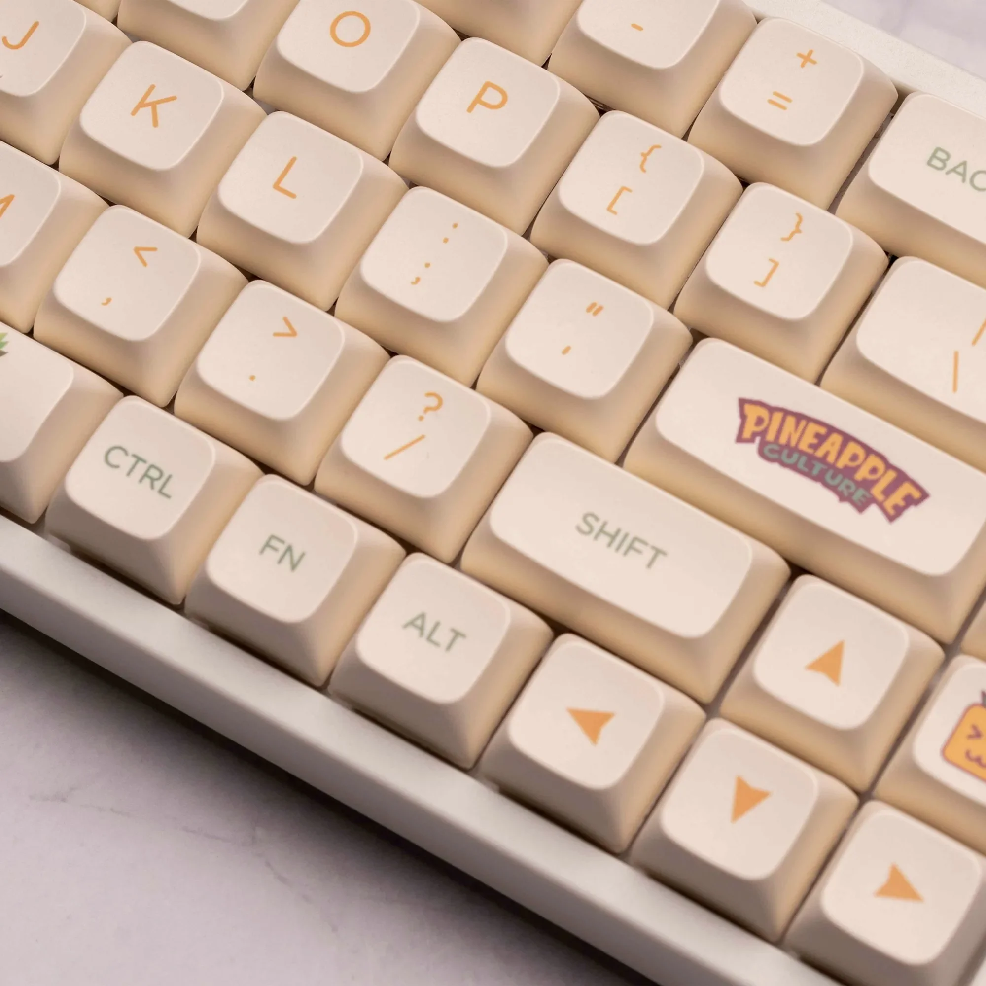 

Pinepple theme XDA height PBT sublimation keycap simple fresh and comfortable custom