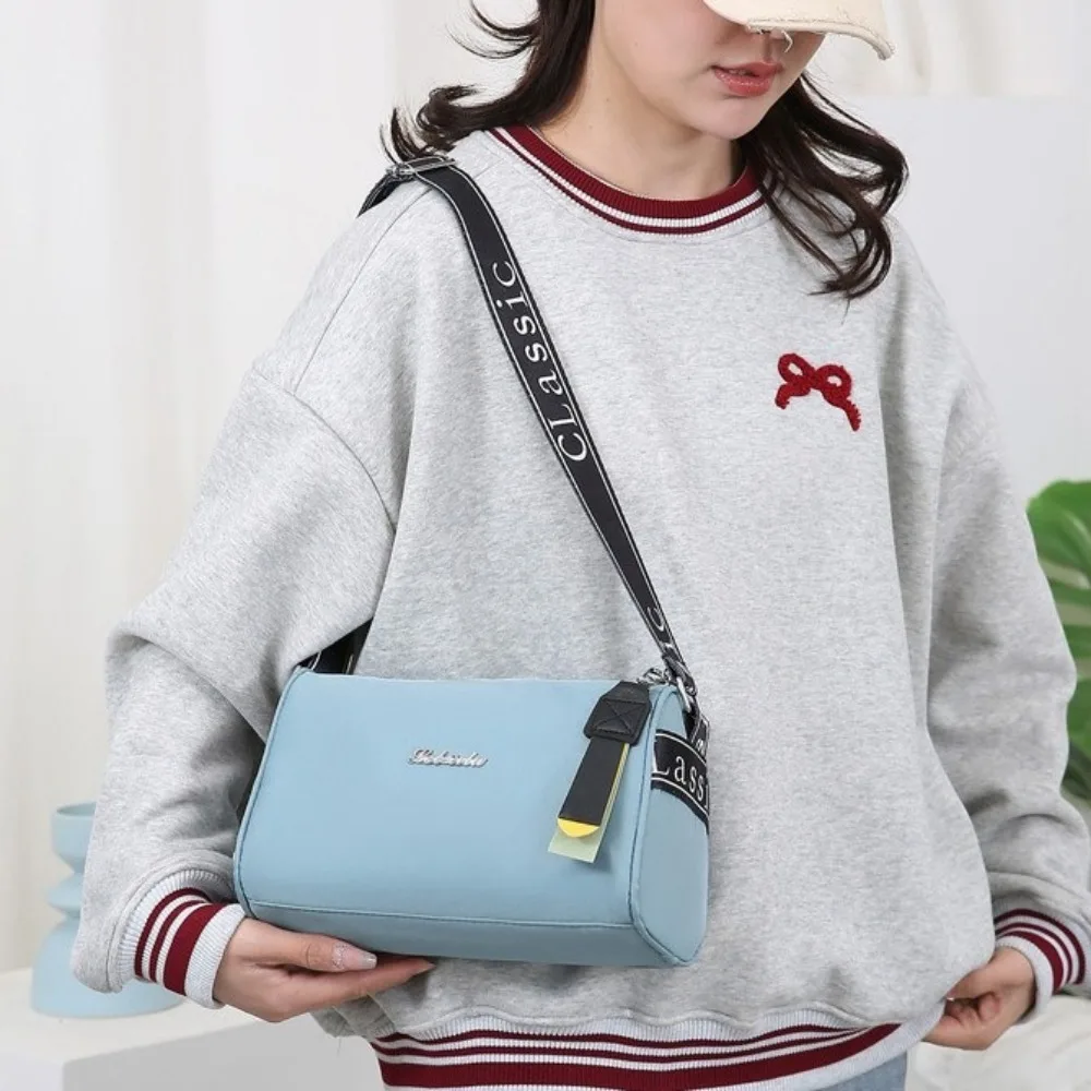 

Korean Style Nylon Shoulder Bag Solid Color Underarm Bag Zipper Dumpling Bag Wide Shoulder Strap Large Capacity