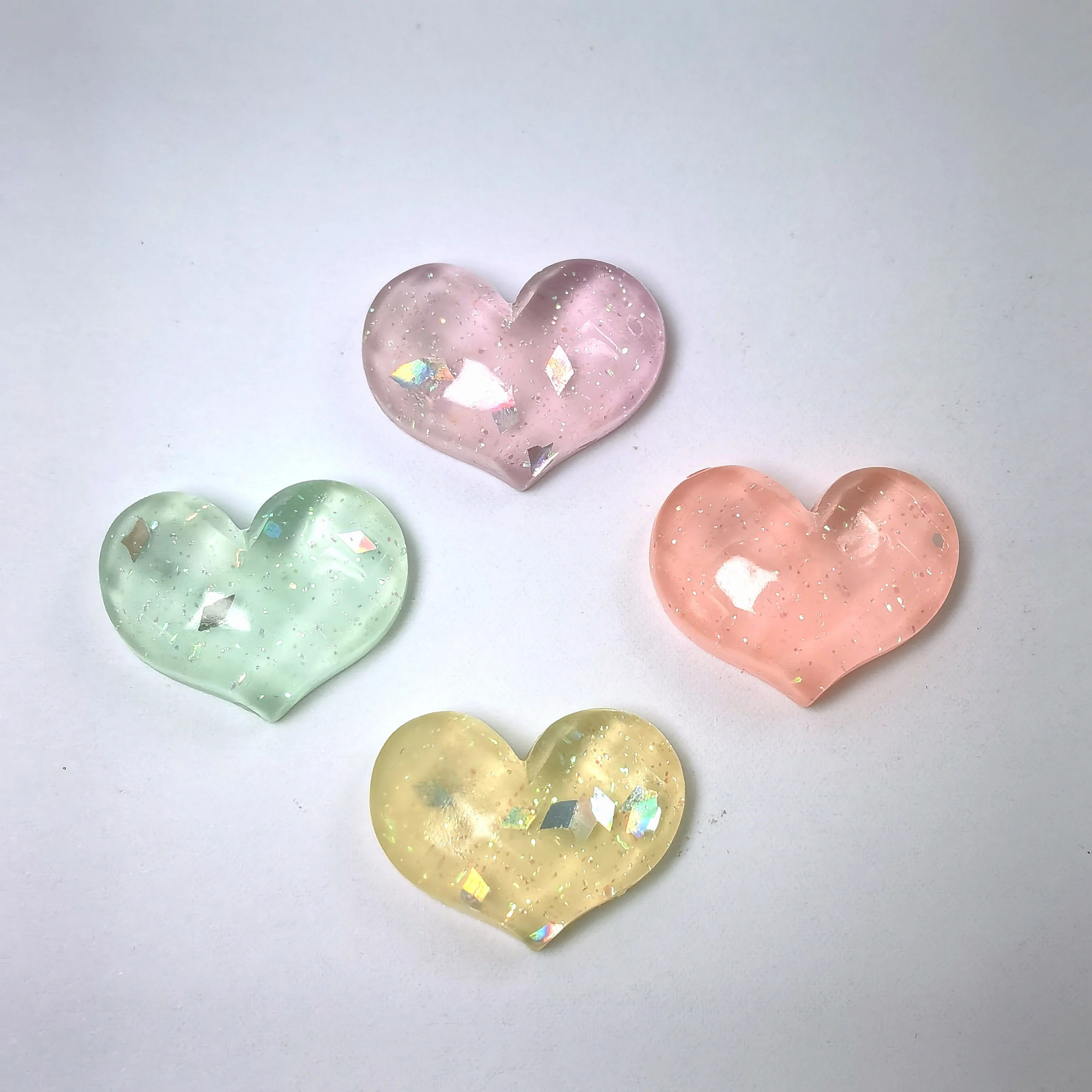 acessorios-de-joias-diy-em-resina-glitter-kawaii-mini-coracao-charme-figurino-cabochon-miniatura-planar-para-o-dia-dos-namorados