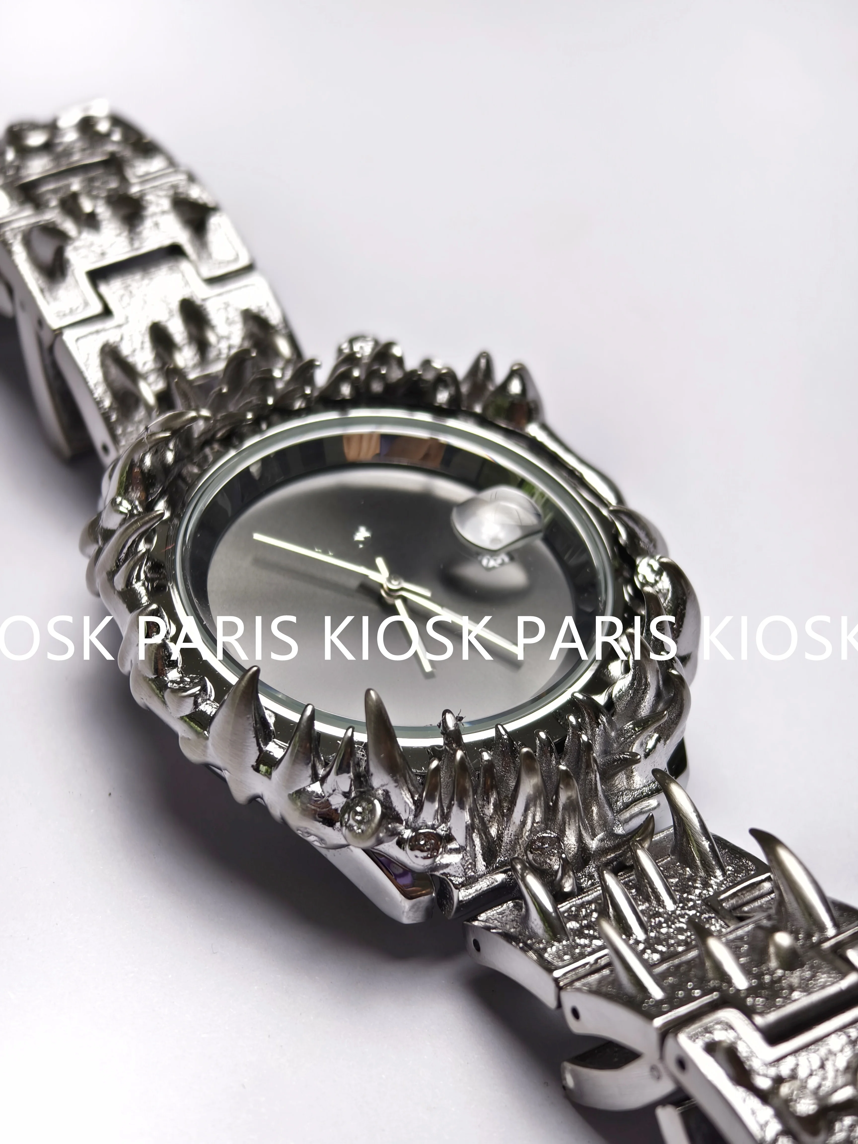Genuine Kiosk Special-Shaped Watch Claw Wortter Retro Y2K European and American High-End Ins Same Style