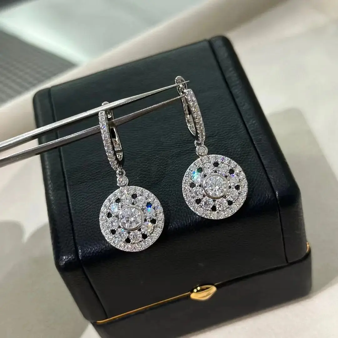 

New 2023 Trend Classic High Quliaty Famous Brand Luxury Jewelry Earrings For Women Zircons Pure 925 Sliver Round Flowers Gifts