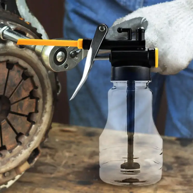 Auto Oil Squirt Can Pump Oiler Can Transparent Oil Can Dispenser Przenośne puszki do karmienia oleju Wysokociśnieniowa olejarka do naprawy samochodów — zdjęcie 5