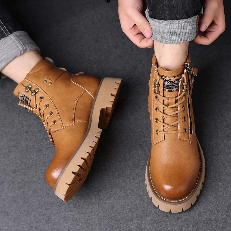 

Men's Works Boots Spring Autumn Anti-slip Waterproof Male Sneakers Desert Tactical Boots Outdoor Travel Wear-resistant Man Shoes