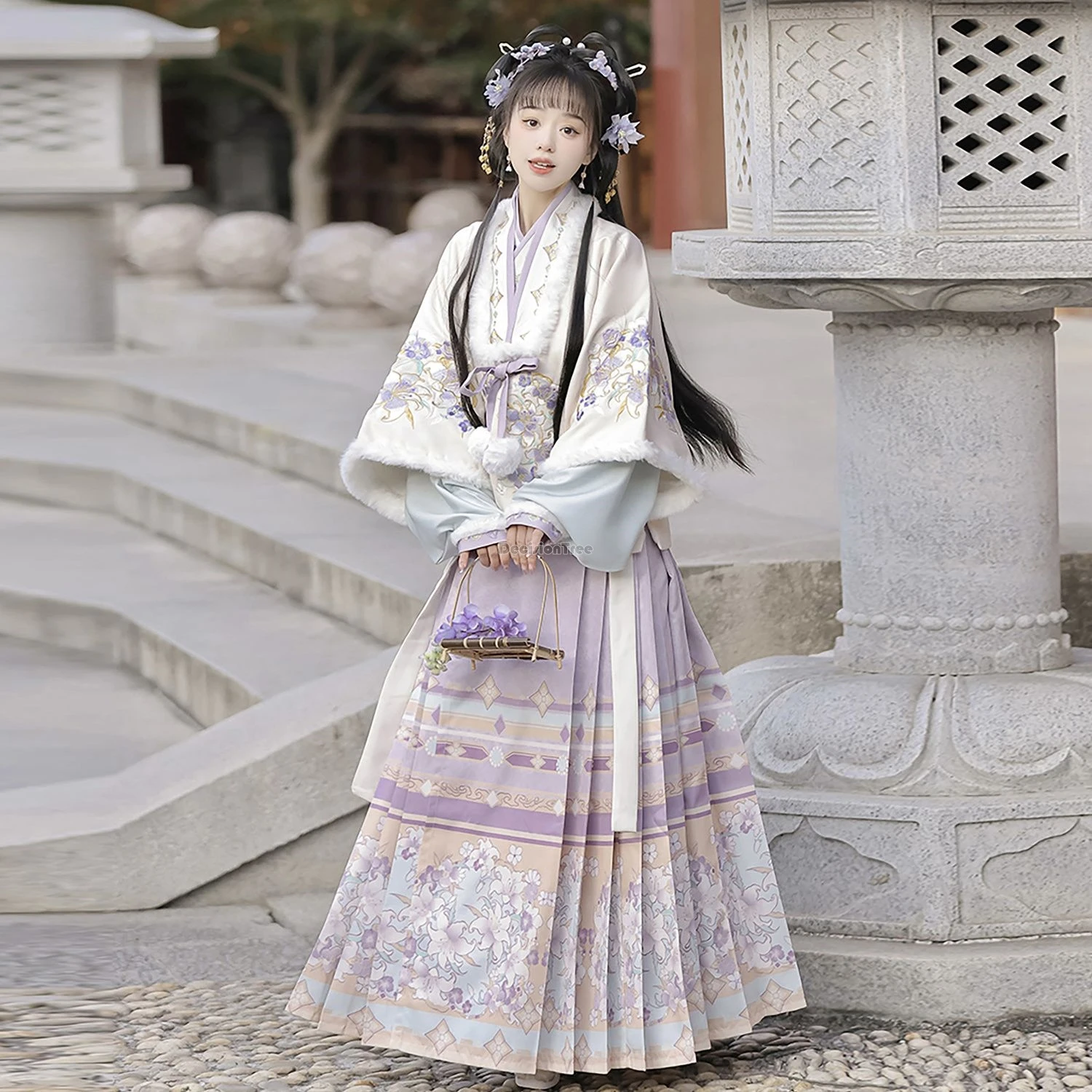 

2025 chinese improved ancient ming dynasty hanfu women's long sleeve shirt horse face skirt winter elegant daily loose hanfu set
