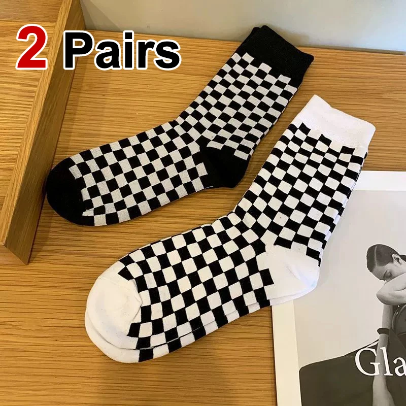 2 Pairs Women Checkerboard Patterned Socks Fashionable Design Soft Comfortable Sweat Absorbing Breathable Couple Casual Socks