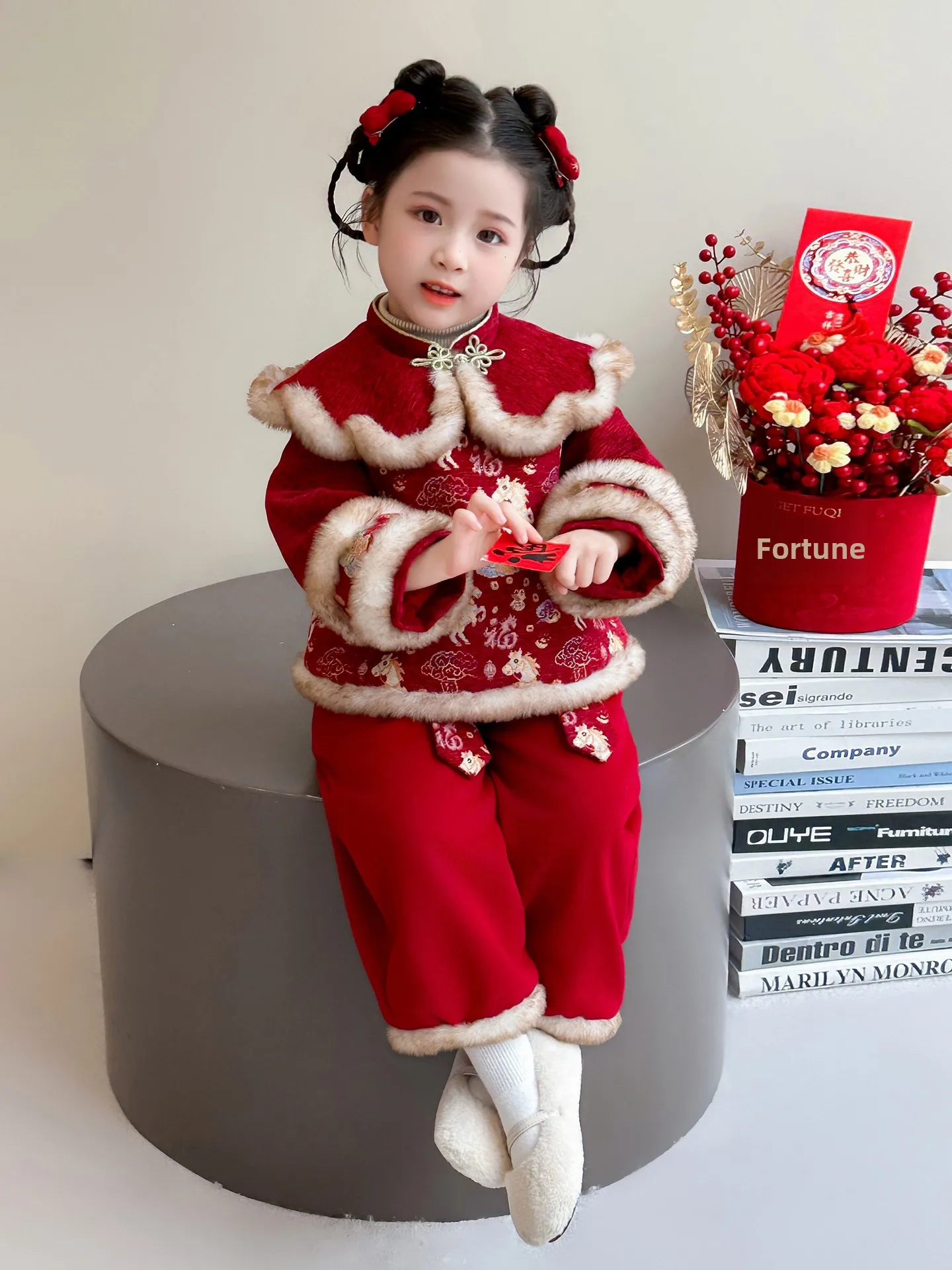 

Хлопковая новогодняя одежда на подкладке для девочек, комплект из двух предметов, зимний модный традиционный костюм Тан для маленьких девочек, теплый длинный...