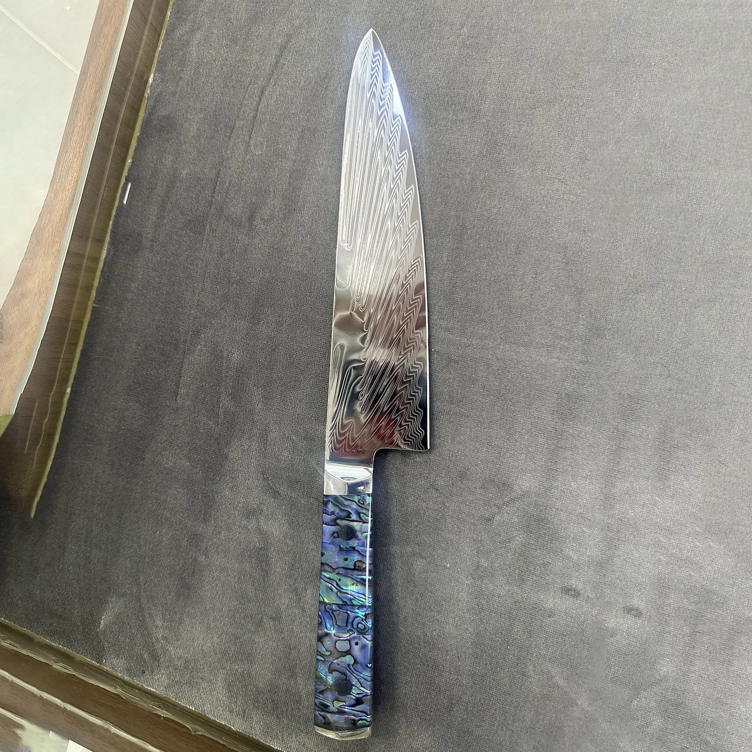 8 Inch Chef Knife 73-layers Damascus AUS-10 Steel Blade Cleaver Slicing Japanese Kitchen Knife Hexagonal Abalone Shell Handle