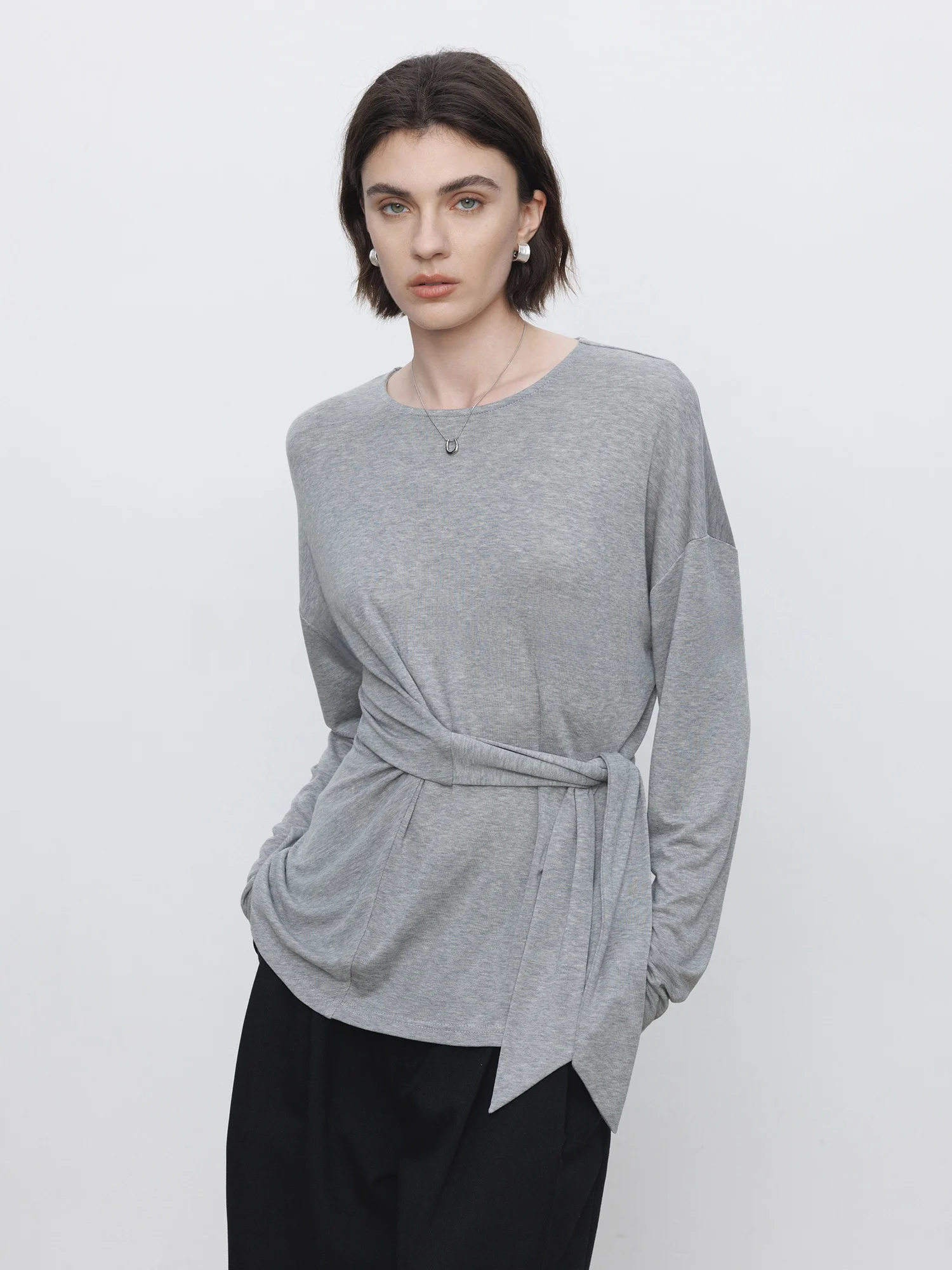 

Женская футболка Maiher Laisai с длинным рукавом, круглым вырезом, повседневная, весна 2026, дизайнерская новинка, свободный крой, хлопок, шерсть...