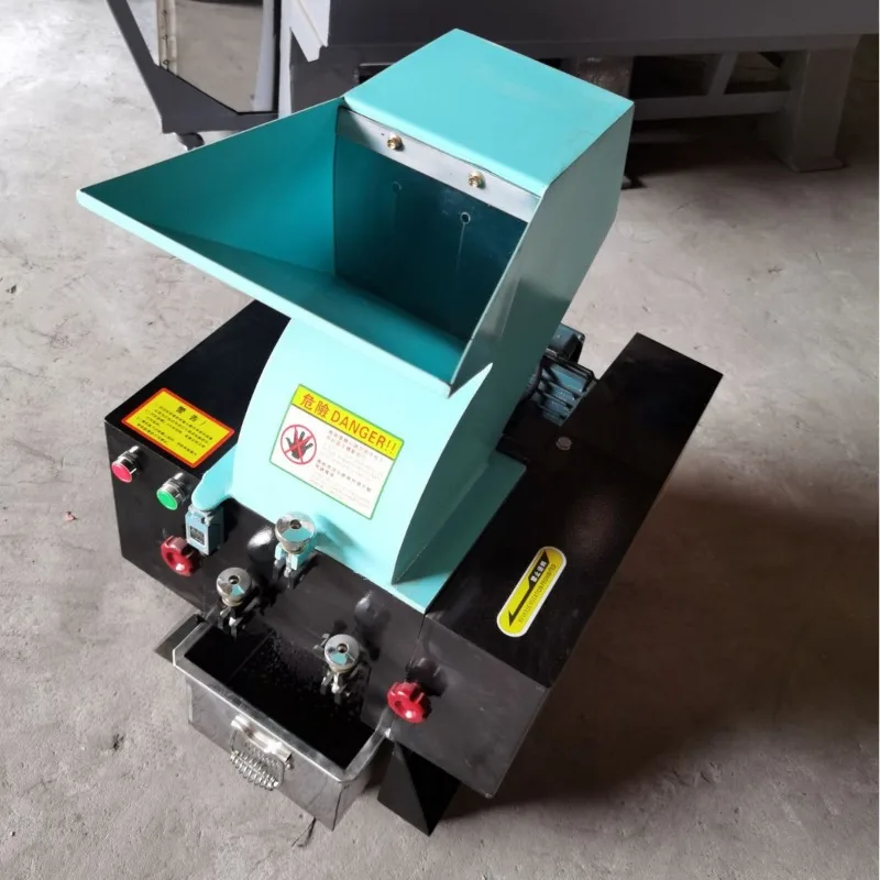 Advanced Large Crusher Industrial Recycling Large Crusher Equipment Advanced Commercial Furniture Großer Zerkleinerer ZYFSJ60