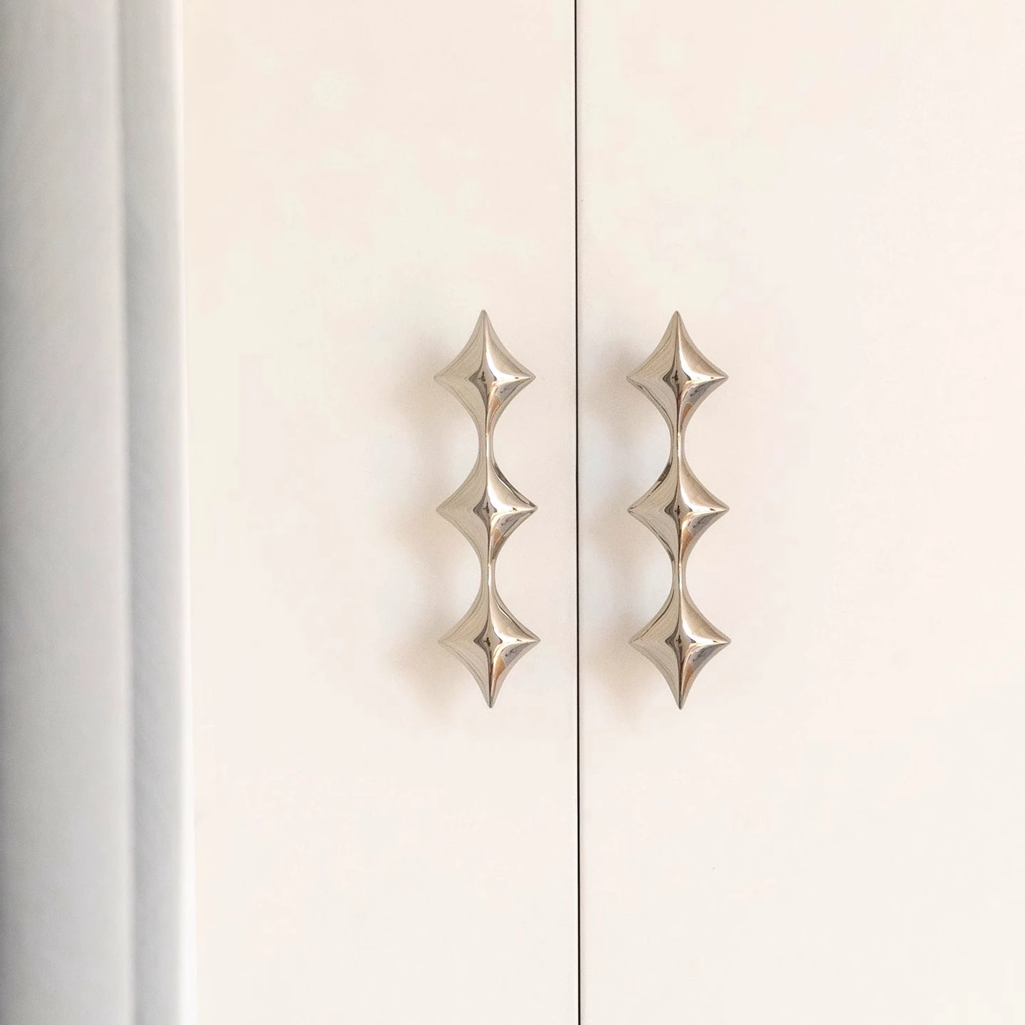 French Caninet Pulls Door Handles Solid Brass Titanium Silver Wardrobe Cabinet Drawer Handle for Furniture Hardware