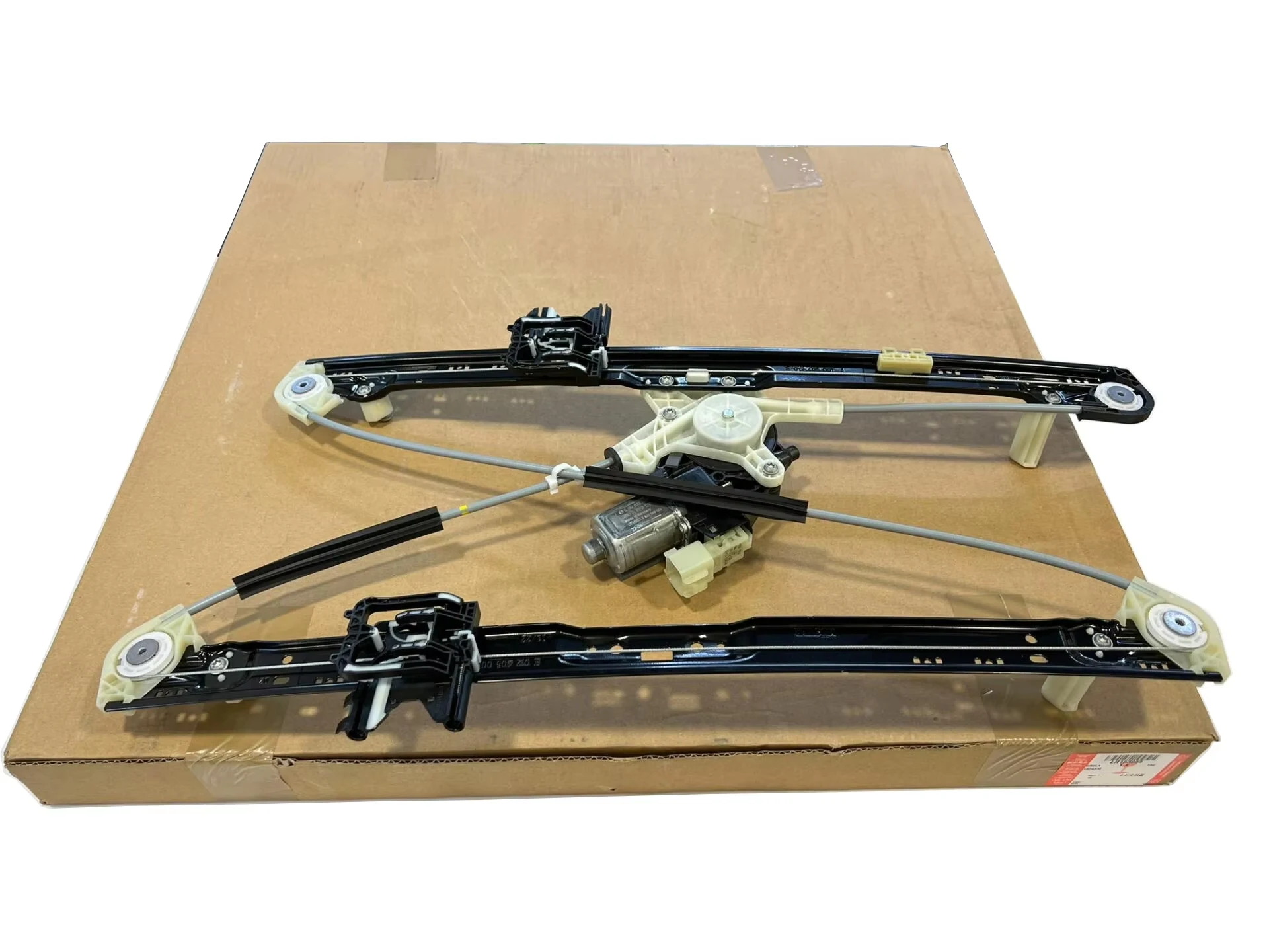 WINDOW LIFT REGULATOR & MOTOR for 14-19 RANGE ROVER SPORT L494 LR077816/LR043935 LR153951/LR077817 LR153956/LR153955