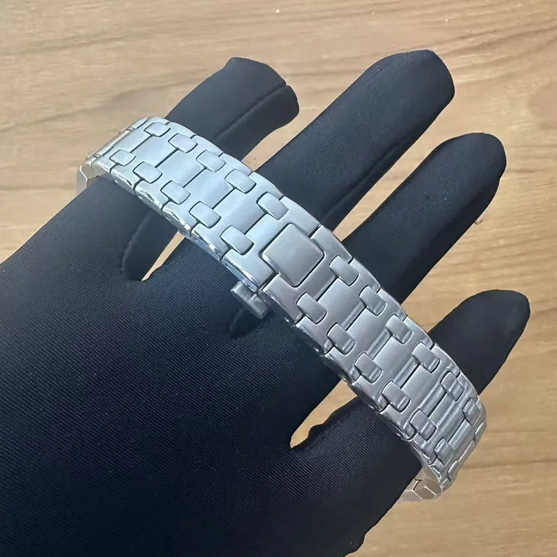 

28 мм 21 мм 26 ммAPСтальная полоса15703 15710Royal Oak Offshore Series 42 мм Ремешок для часов Ремешок из нержавеющей стали