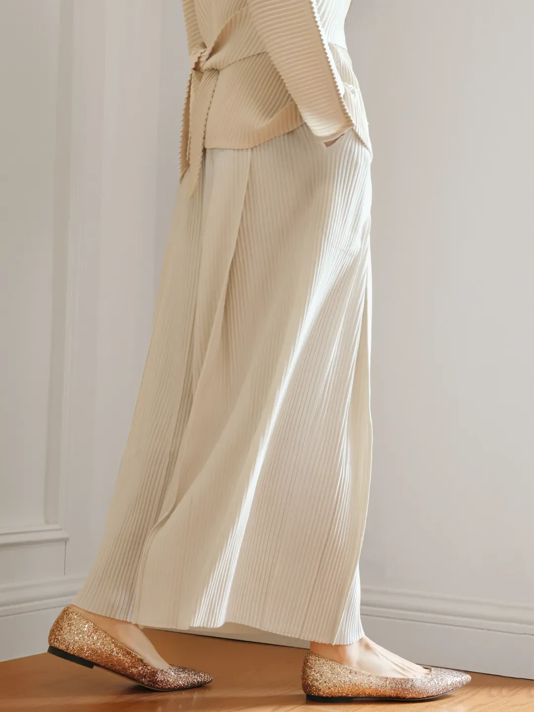 Miyake Pleated Wide Leg Pants Women Solid Full Length Loose 2026 Autumn Winter Trousers Modern Graceful Cozy Elegant Soft