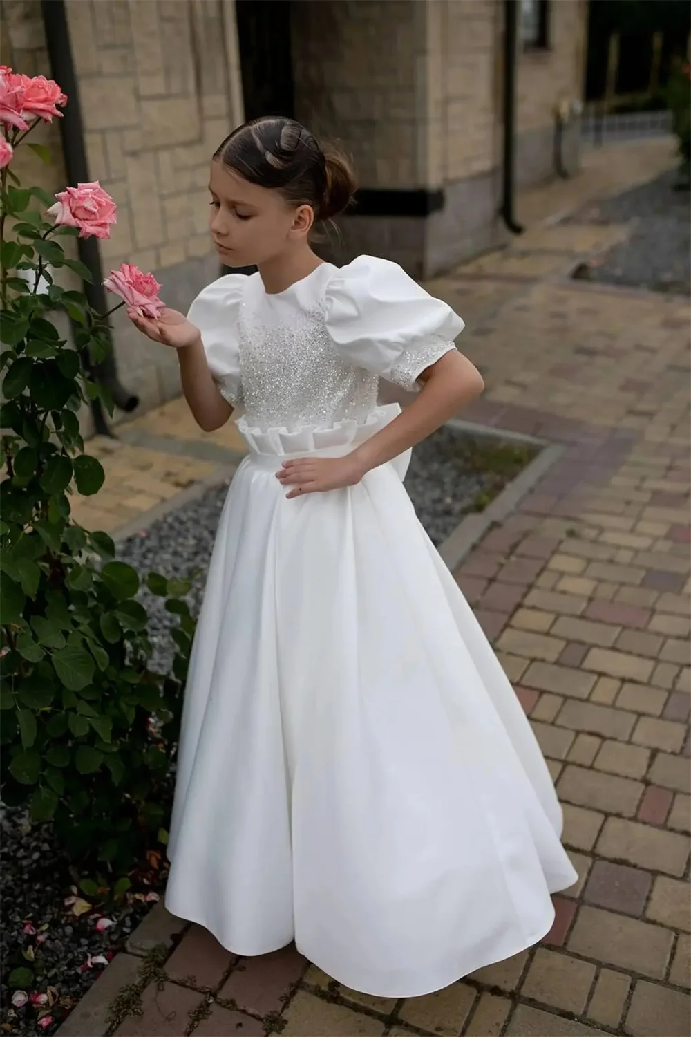 

Elegant White Flower Girl Dress For Wedding Sequins Satin Floor Length Princess Bridesmaid First Communion Prom Gown Customized
