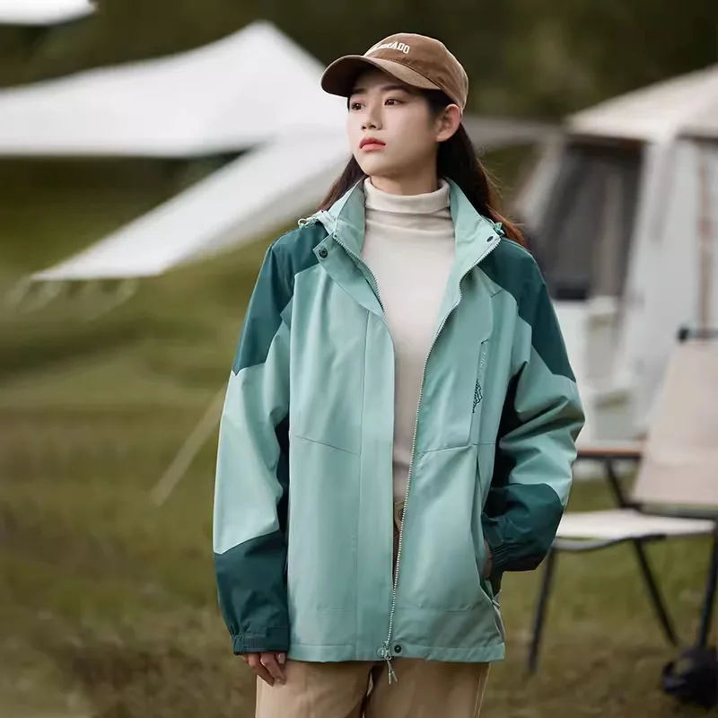 

Новая женская водонепроницаемая ветрозащитная и устойчивая к пятнам осенне-зимняя теплая куртка «три в одном», удобная и универсальная, высококачественная