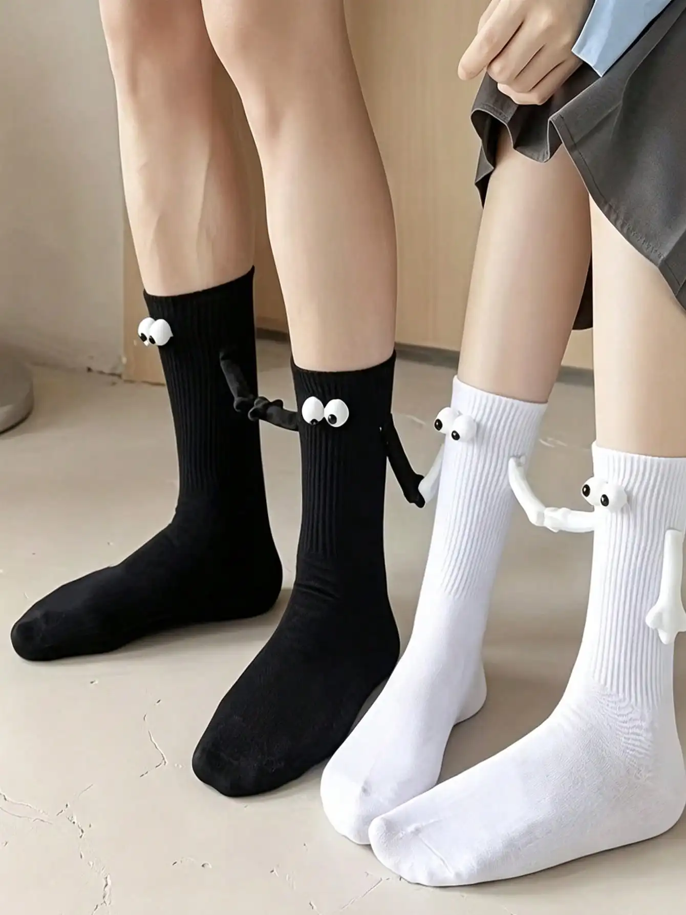 1/2 double-packed 3D eyelet decorative elastic mid-calf socks,suitable for couples/besties to wear as matching socks.3D big eyes