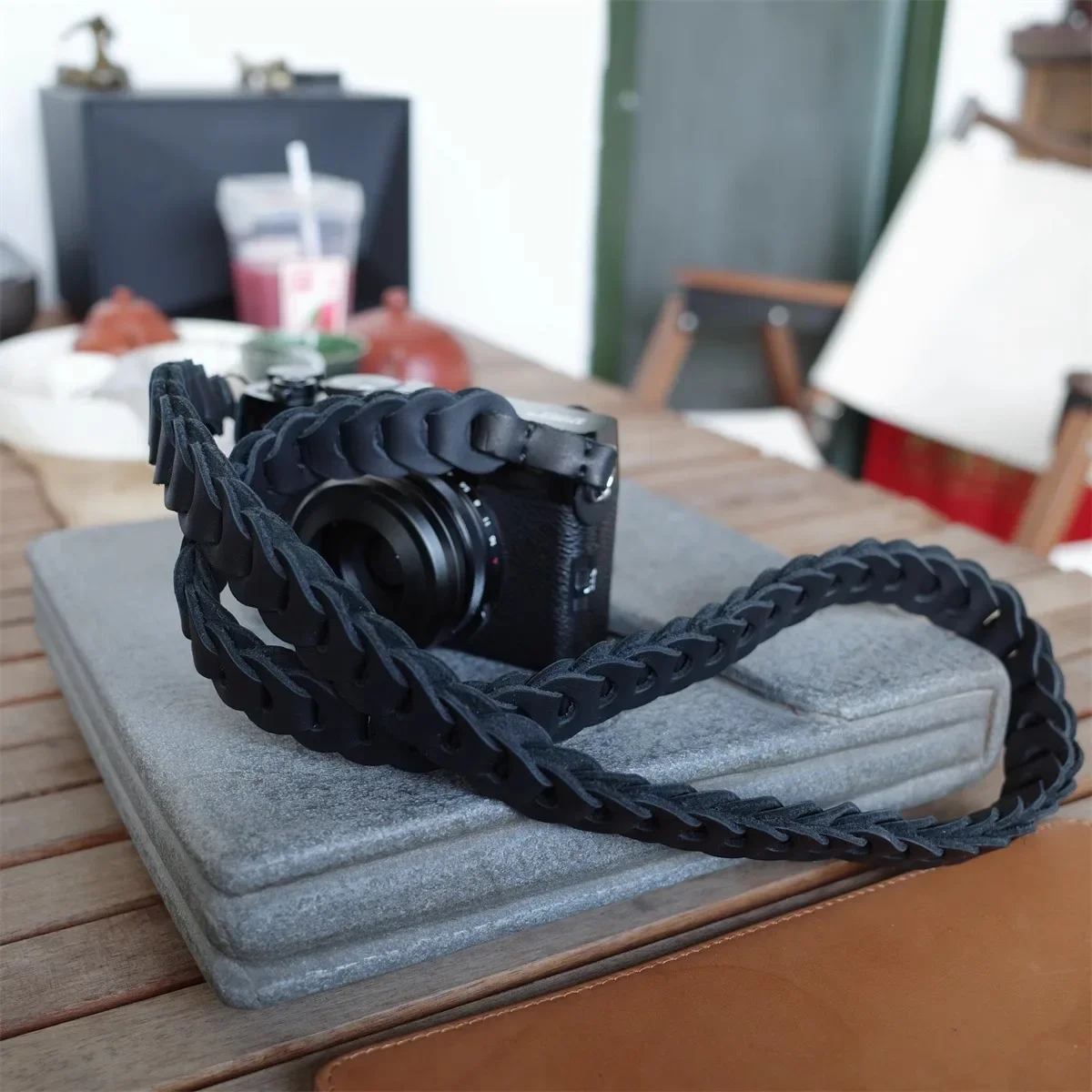 Camera Neck Strap Lanyard Micro-single Woven Hanging Leather Crossbody SLR Cowhide Retro Literary Shoulder Strap Accessories